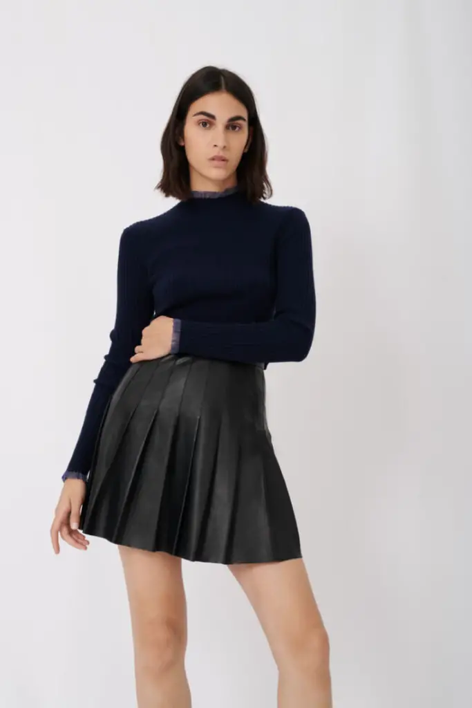 Pleated Skirt Outfits for Black Women
